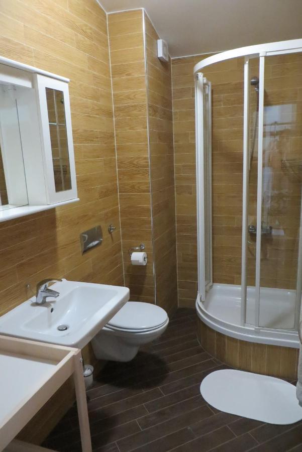 سيساريكا Mungos Apartment المظهر الخارجي الصورة
