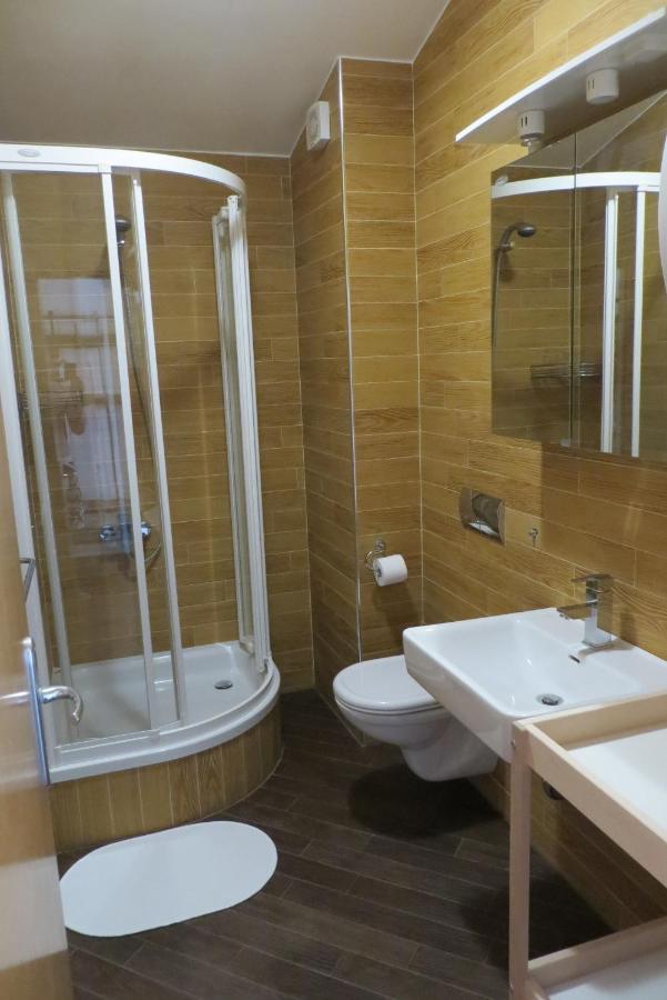 سيساريكا Mungos Apartment المظهر الخارجي الصورة