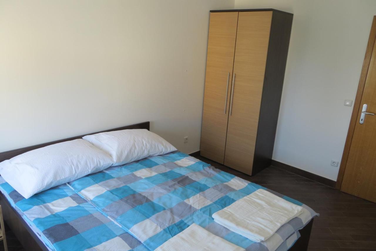 سيساريكا Mungos Apartment المظهر الخارجي الصورة