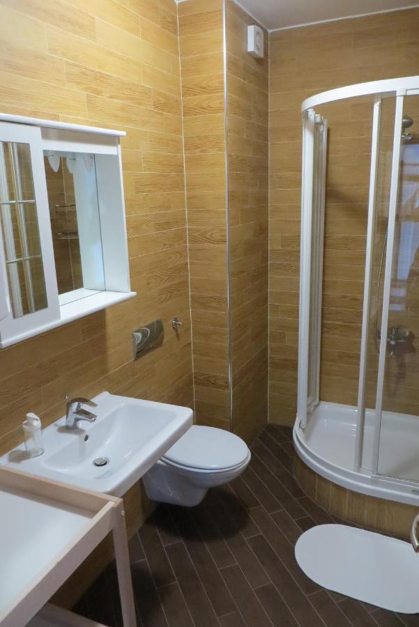سيساريكا Mungos Apartment المظهر الخارجي الصورة
